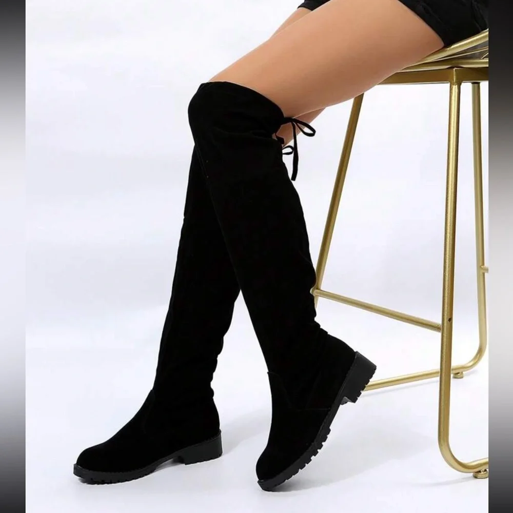 SHEIN Black faux suede Winter knee high boots Size 8